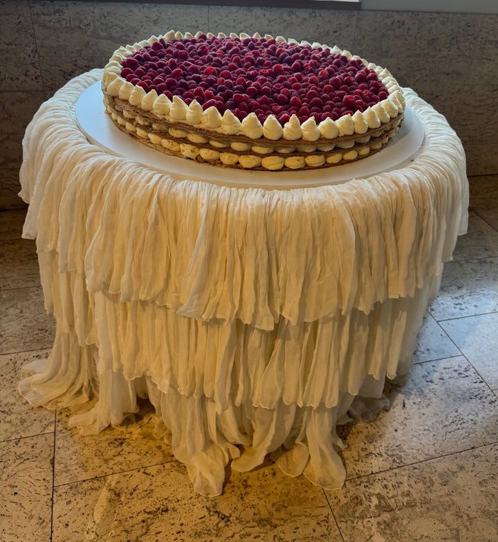 Giant Naked Milliefoglie - Millefeuille