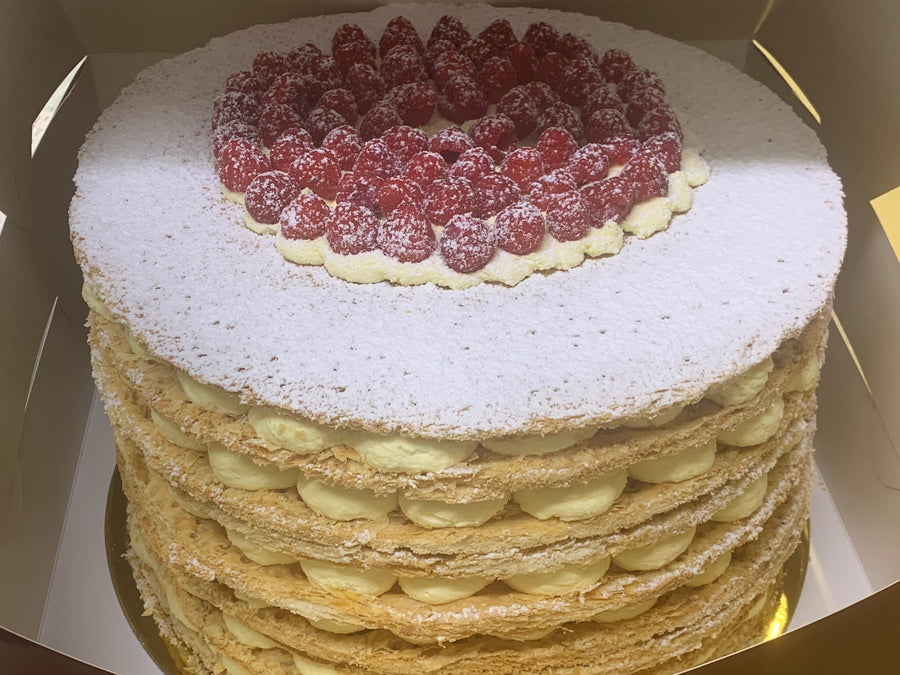 Giant Naked Milliefoglie - Millefeuille